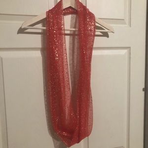 🔥5/$10 Sale or B3G2🆓 Gold & Coral Infinity Scarf
